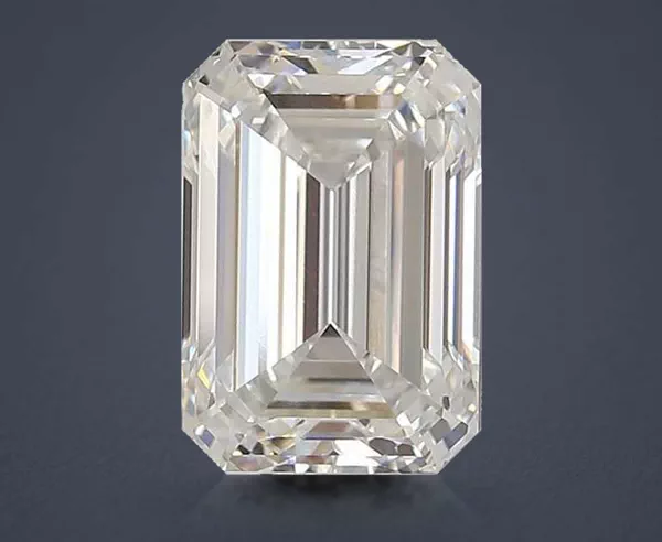4.62 Carat · E · VS1 Rare Carat Ideal Cut