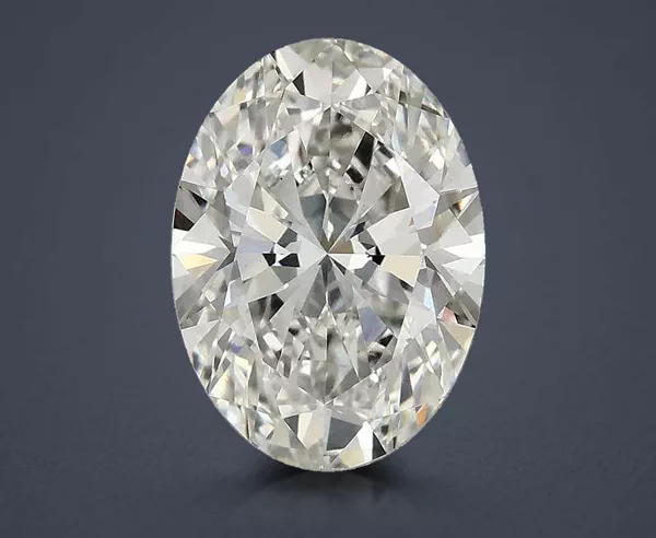 2.77 Carat · G · VS1 Rare Carat Ideal Cut