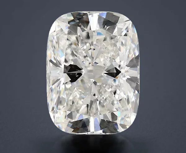 2.89 Carat · E · VVS2 Rare Carat Ideal Cut