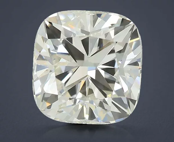 2.48 Carat · G · VS1 Rare Carat Ideal Cut