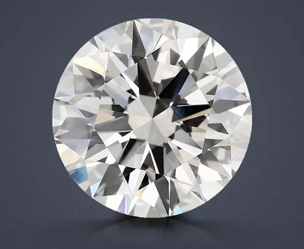 5.01 Carat · G · VVS2 Rare Carat Ideal Cut