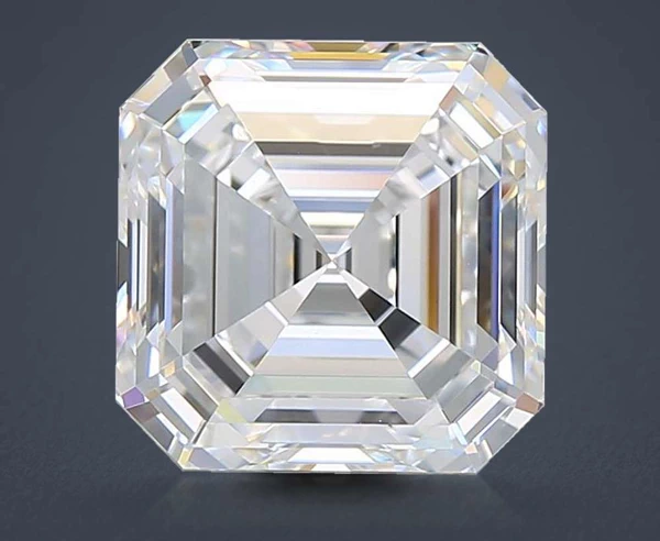 4.58 Carat · D · VVS1 excellent Cut
