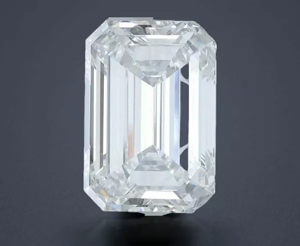 5.23 Carat · F · VVS2 Rare Carat Ideal Cut