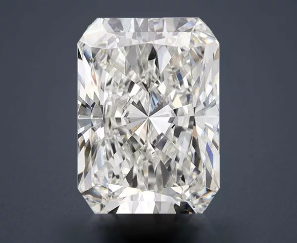 2.84 Carat · G · VS1 Rare Carat Ideal Cut
