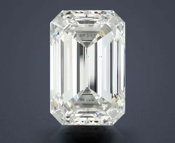 5.56 Carat · F · VS2 Rare Carat Ideal Cut