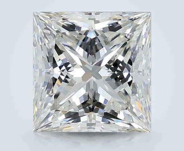 4.04 Carat · G · VS2 Rare Carat Ideal Cut