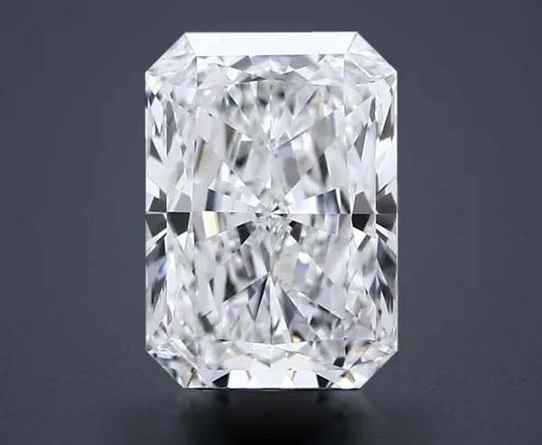 4.52 Carat · F · VVS2 Rare Carat Ideal Cut