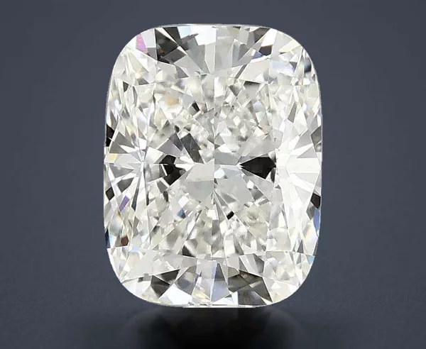 2.1 Carat · G · VVS2 Rare Carat Ideal Cut