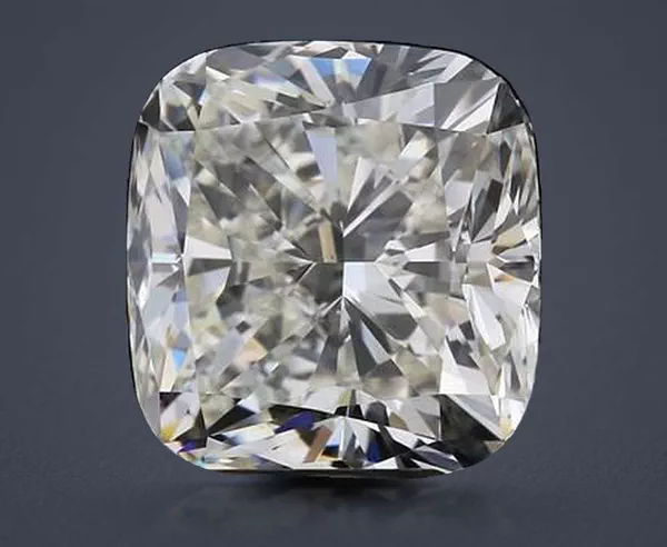 4.57 Carat · K · VS1 Rare Carat Ideal Cut