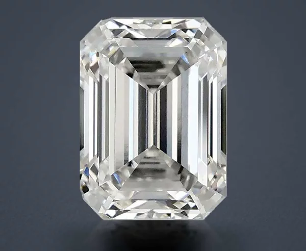 2.01 Carat · F · VS1 Rare Carat Ideal Cut