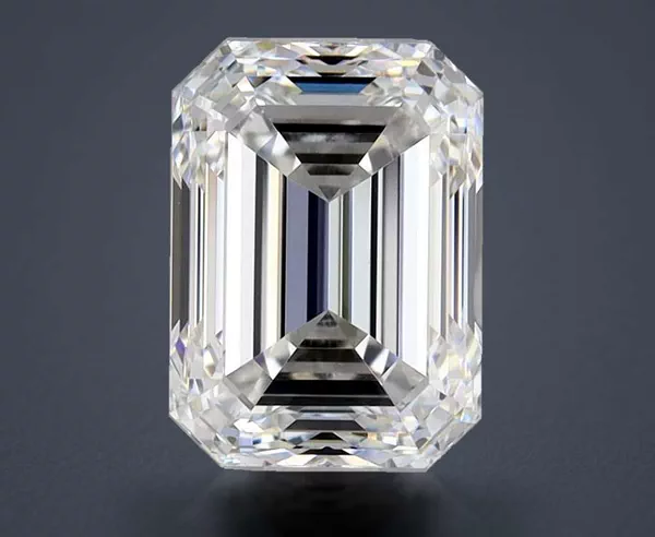 1.5 Carat · E · VVS2 very good Cut
