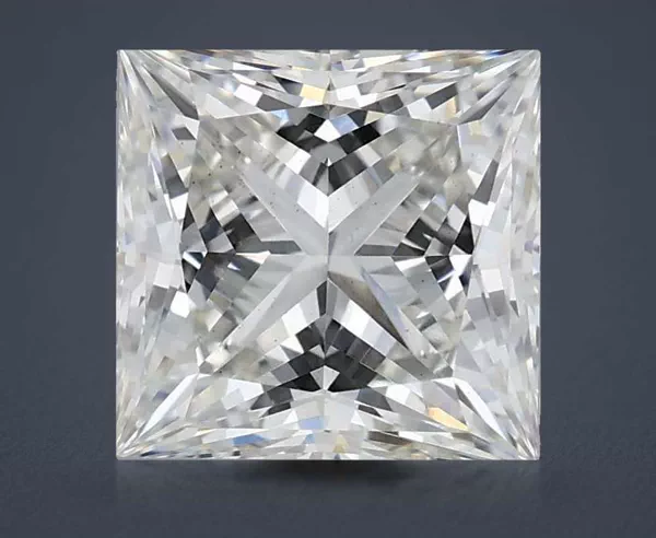 3.05 Carat · G · VS2 Rare Carat Ideal Cut