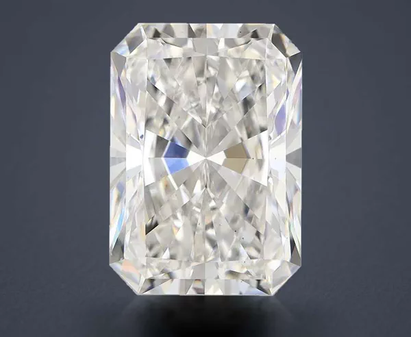 6.61 Carat · G · VS2 Rare Carat Ideal Cut