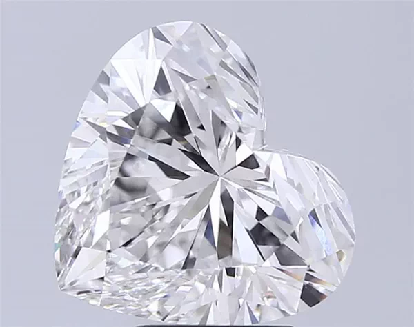 5.52 Carat · F · VS1 Rare Carat Ideal Cut