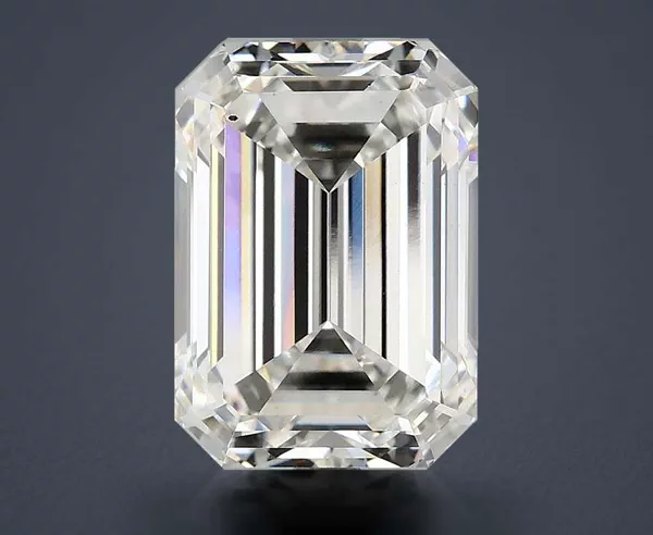 5 Carat · F · VS2 Rare Carat Ideal Cut