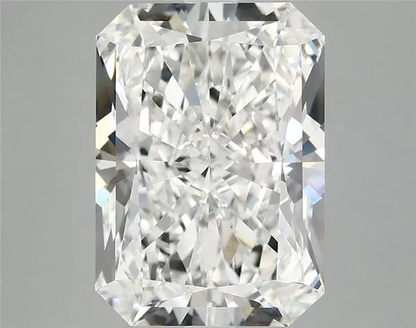 4.67 Carat · E · VVS2 Rare Carat Ideal Cut
