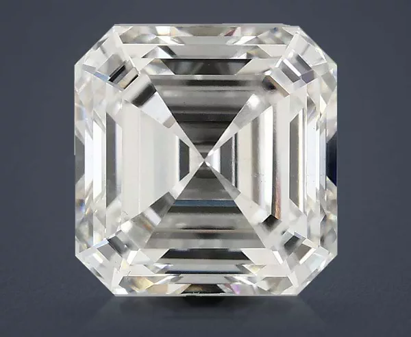 5.06 Carat · F · VS2 Rare Carat Ideal Cut