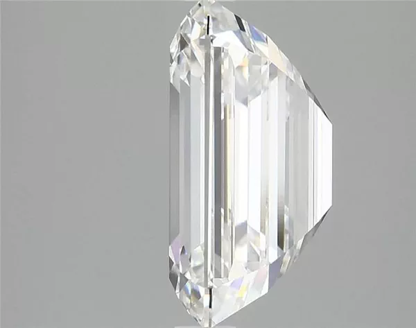 4.87 Carat · E · VS2 Rare Carat Ideal Cut