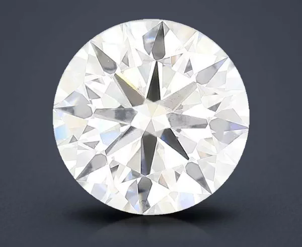 4.32 Carat · G · VS2 Rare Carat Ideal Cut