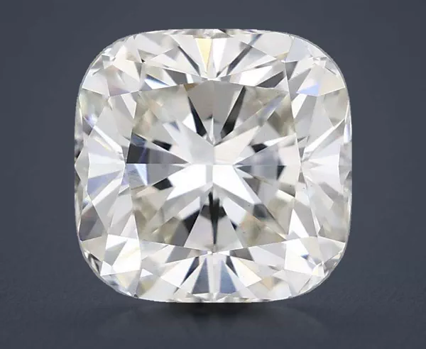 3.06 Carat · H · VS1 Rare Carat Ideal Cut