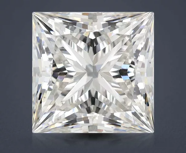 6.28 Carat · G · VS1 Rare Carat Ideal Cut