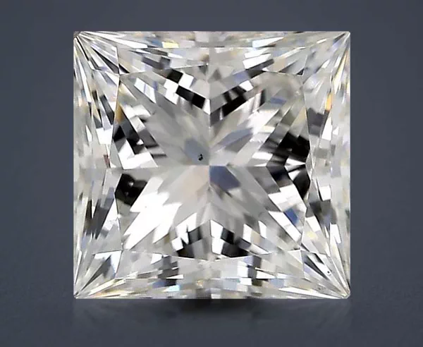 3.26 Carat · H · VS2 Rare Carat Ideal Cut