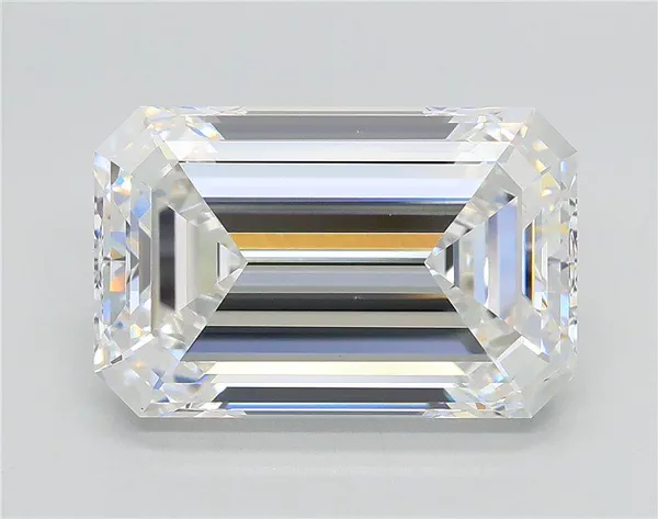 7.02 Carat · F · VS2 Rare Carat Ideal Cut