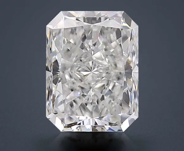 2.21 Carat · E · VS2 Rare Carat Ideal Cut