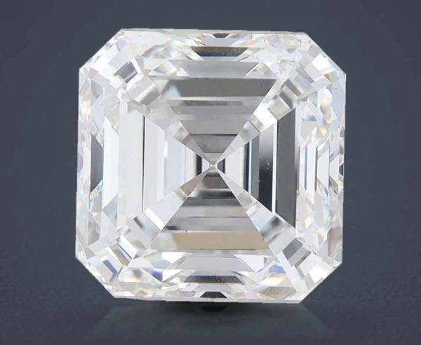 6.05 Carat · E · VS1 excellent Cut
