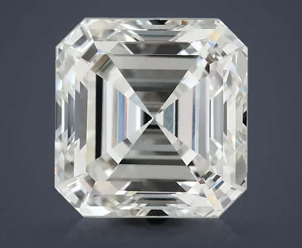2.29 Carat · E · VS1 Rare Carat Ideal Cut