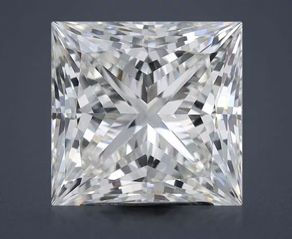 3.34 Carat · G · VS1 Rare Carat Ideal Cut