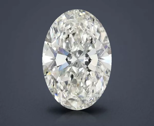 2.37 Carat · G · VVS2 Rare Carat Ideal Cut