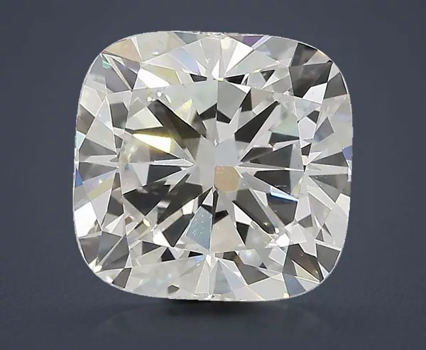 4.62 Carat · E · VS1 Rare Carat Ideal Cut