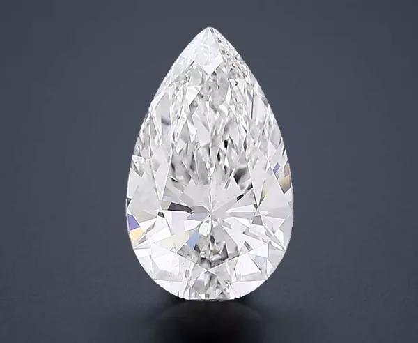 4.56 Carat · F · VS2 Rare Carat Ideal Cut
