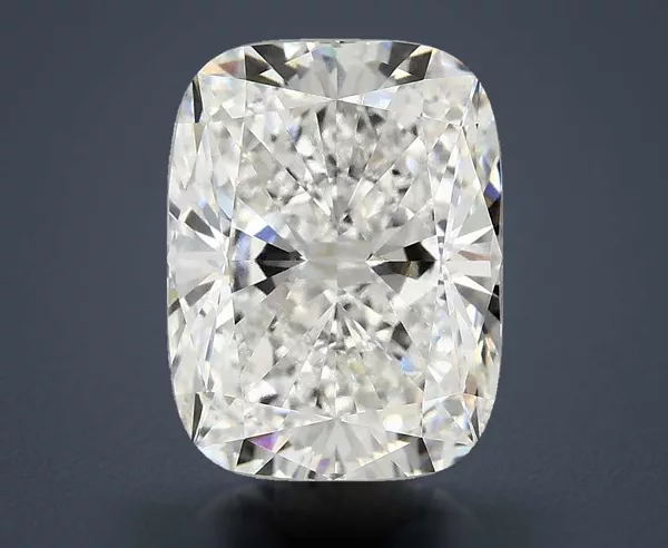 4.88 Carat · E · VVS2 Rare Carat Ideal Cut