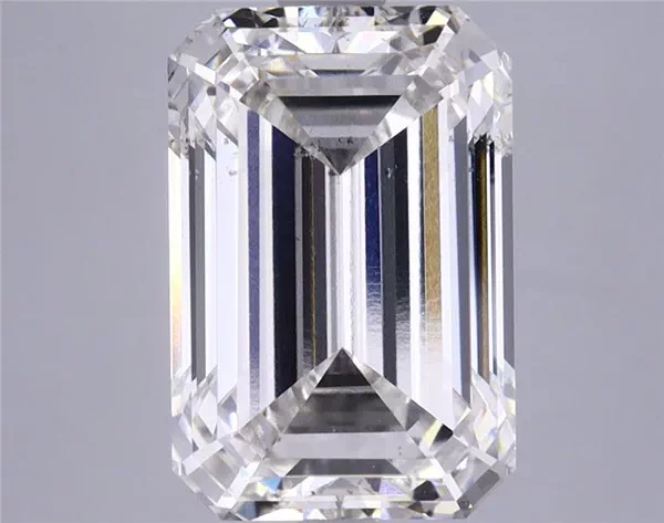 4.81 Carat · G · VS2 Rare Carat Ideal Cut