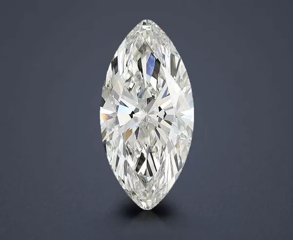 4.01 Carat · G · VS1 Rare Carat Ideal Cut