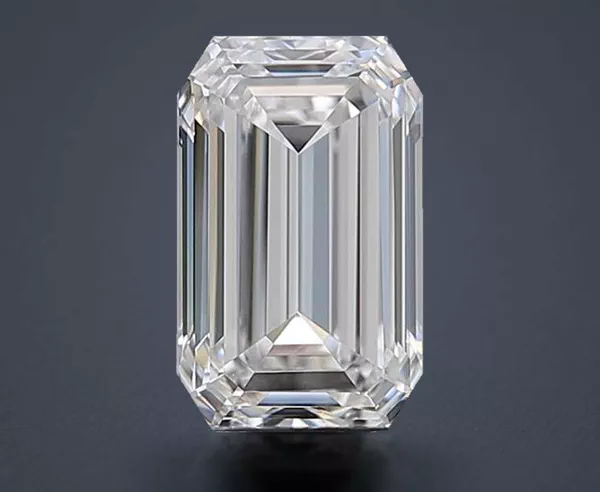 0.9 Carat · E · VVS1 Rare Carat Ideal Cut