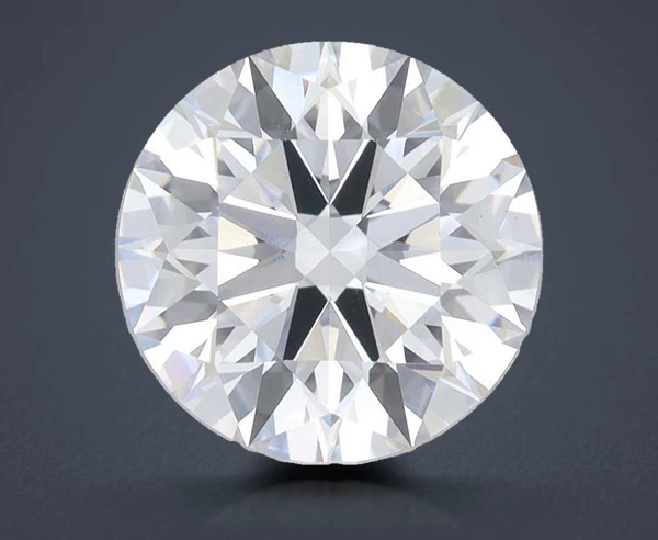 4.23 Carat · G · VS1 Rare Carat Ideal Cut