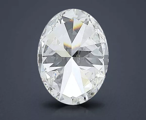4.27 Carat · G · VVS2 Rare Carat Ideal Cut