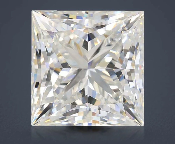 10.13 Carat · F · VVS2 Rare Carat Ideal Cut