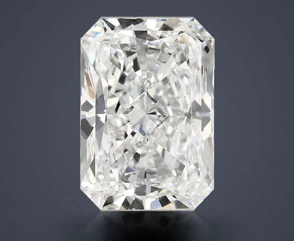 4.7 Carat · E · VVS2 Rare Carat Ideal Cut