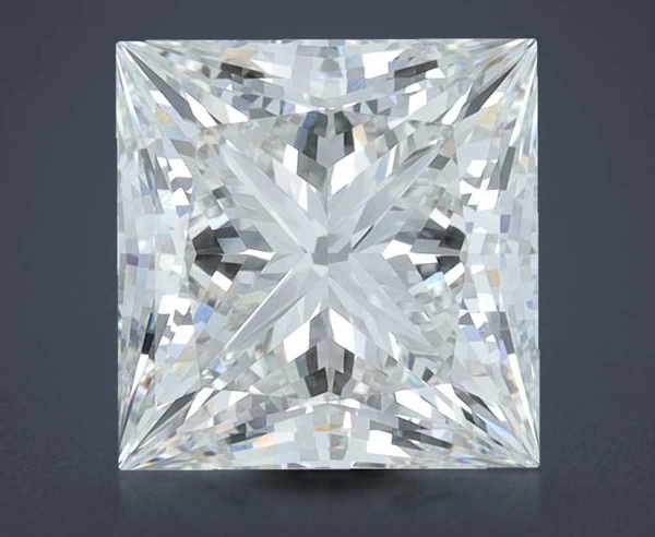 4.71 Carat · G · VS1 Rare Carat Ideal Cut