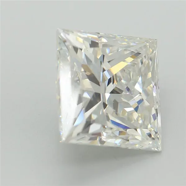 5.01 Carat · F · VVS2 Rare Carat Ideal Cut