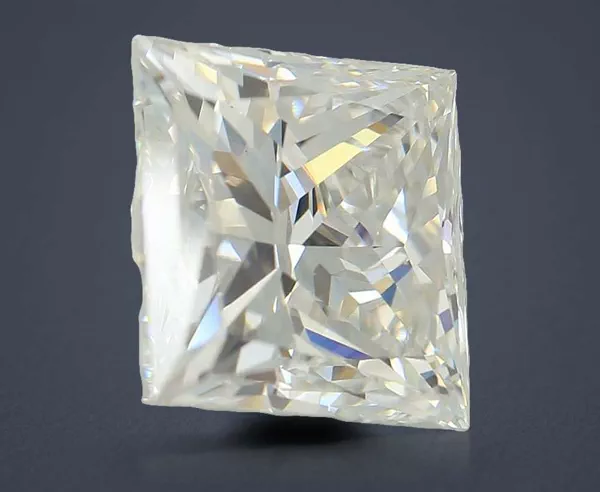 5.01 Carat · F · VVS2 Rare Carat Ideal Cut