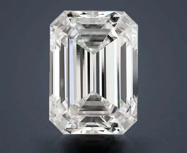 2.82 Carat · E · VS1 Rare Carat Ideal Cut