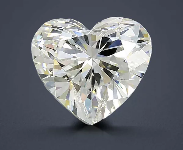 5.01 Carat · E · VVS2 Rare Carat Ideal Cut
