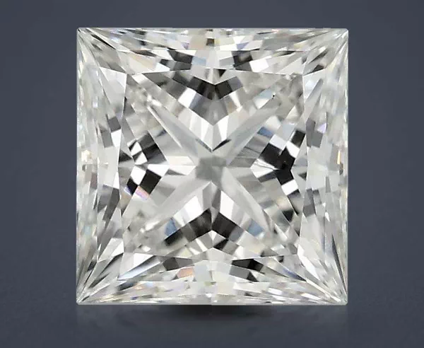 2.59 Carat · F · VS1 Rare Carat Ideal Cut