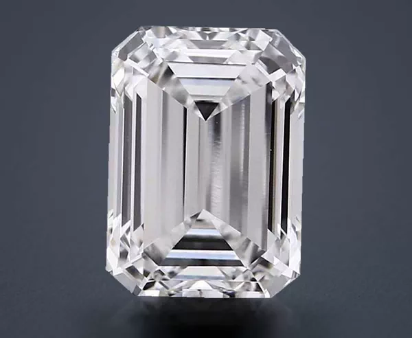 2.85 Carat · G · VVS2 Rare Carat Ideal Cut
