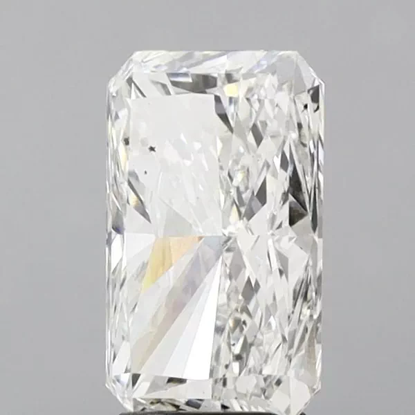 4.02 Carat · G · VS2 Rare Carat Ideal Cut